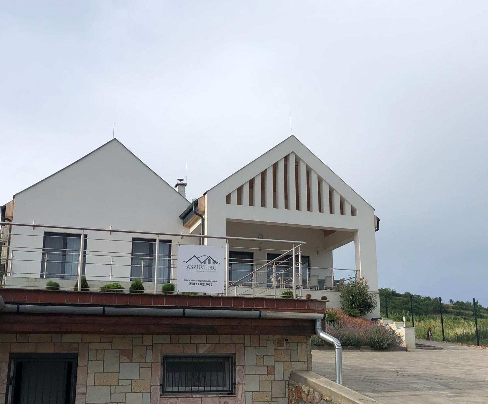 Aszúvilág Rezidencia with Sauna&Jacuzzi Legyesbenye Exterior foto